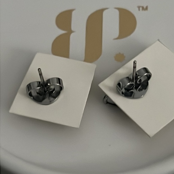 Bomb Party earrings - Picture 2 of 3